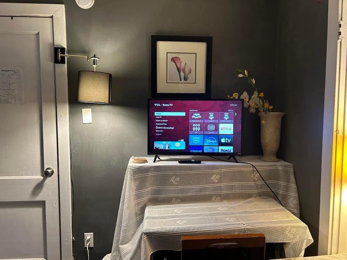 Maryland Homestay In Winnpeg Downtown 위니펙 외부 사진